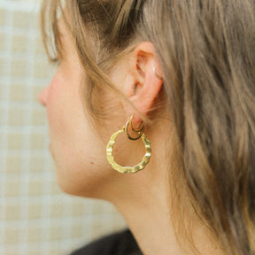 Dancing Hammered Hoops 30mm